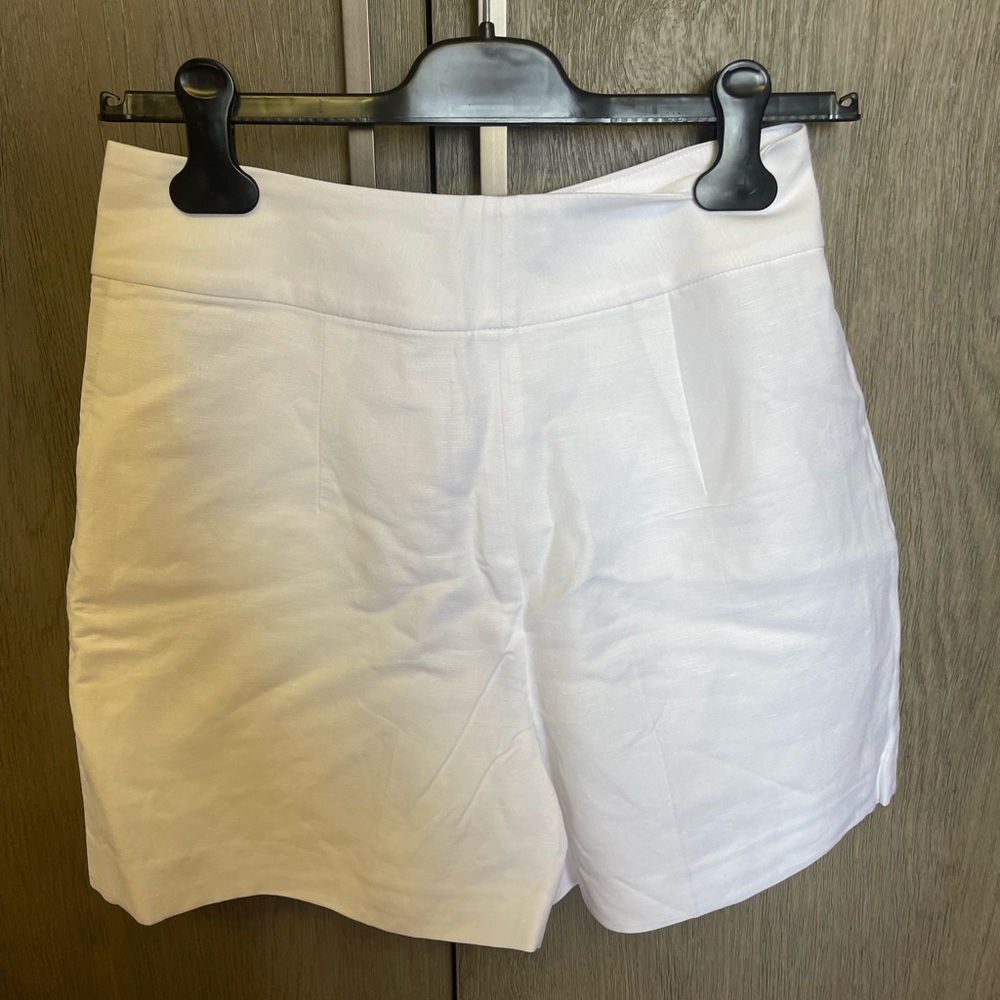 Club Monaco White Linen Blend Shorts